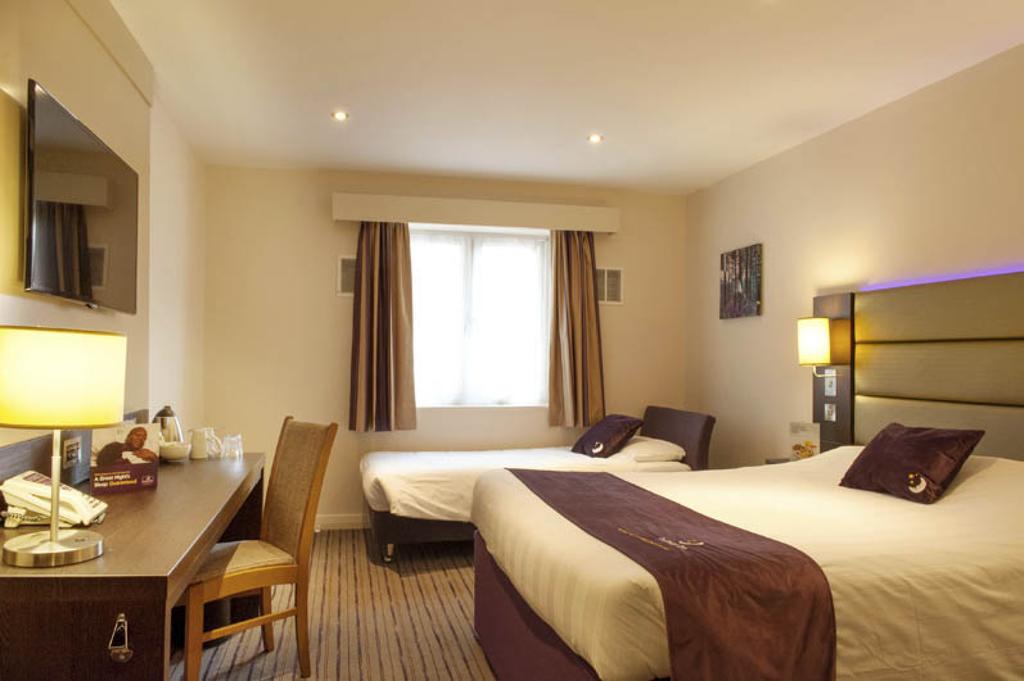 Premier Inn Inverness East חדר תמונה
