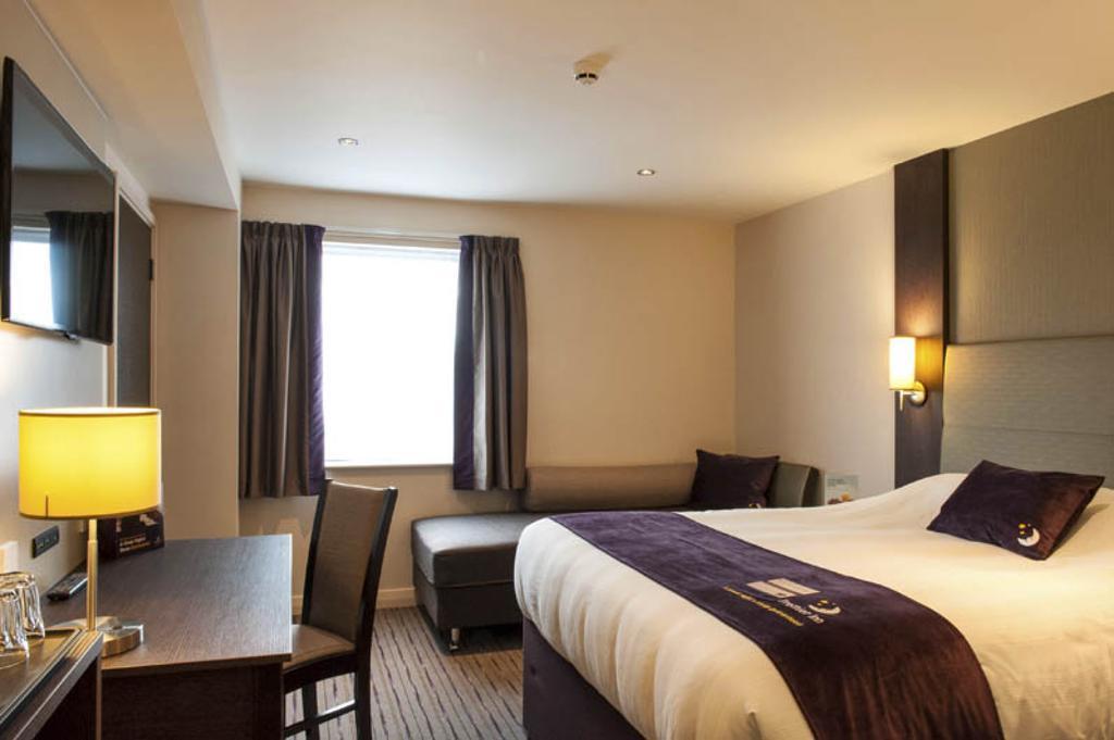 Premier Inn Inverness East חדר תמונה