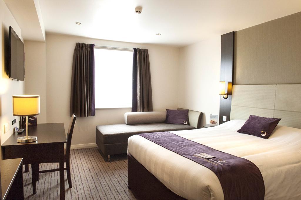 Premier Inn Inverness East מראה חיצוני תמונה